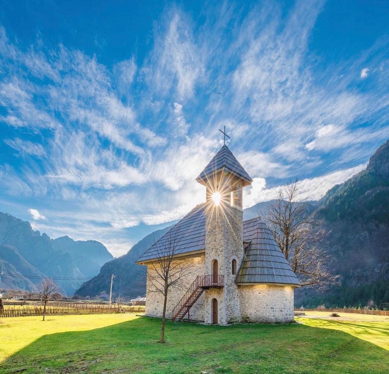 Thethi Mountain Villas Экстерьер фото