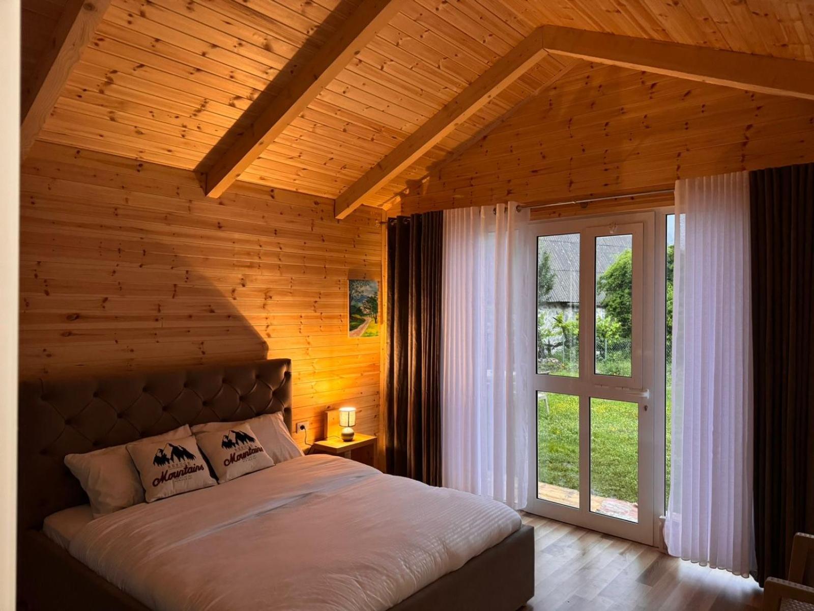 Thethi Mountain Villas Экстерьер фото