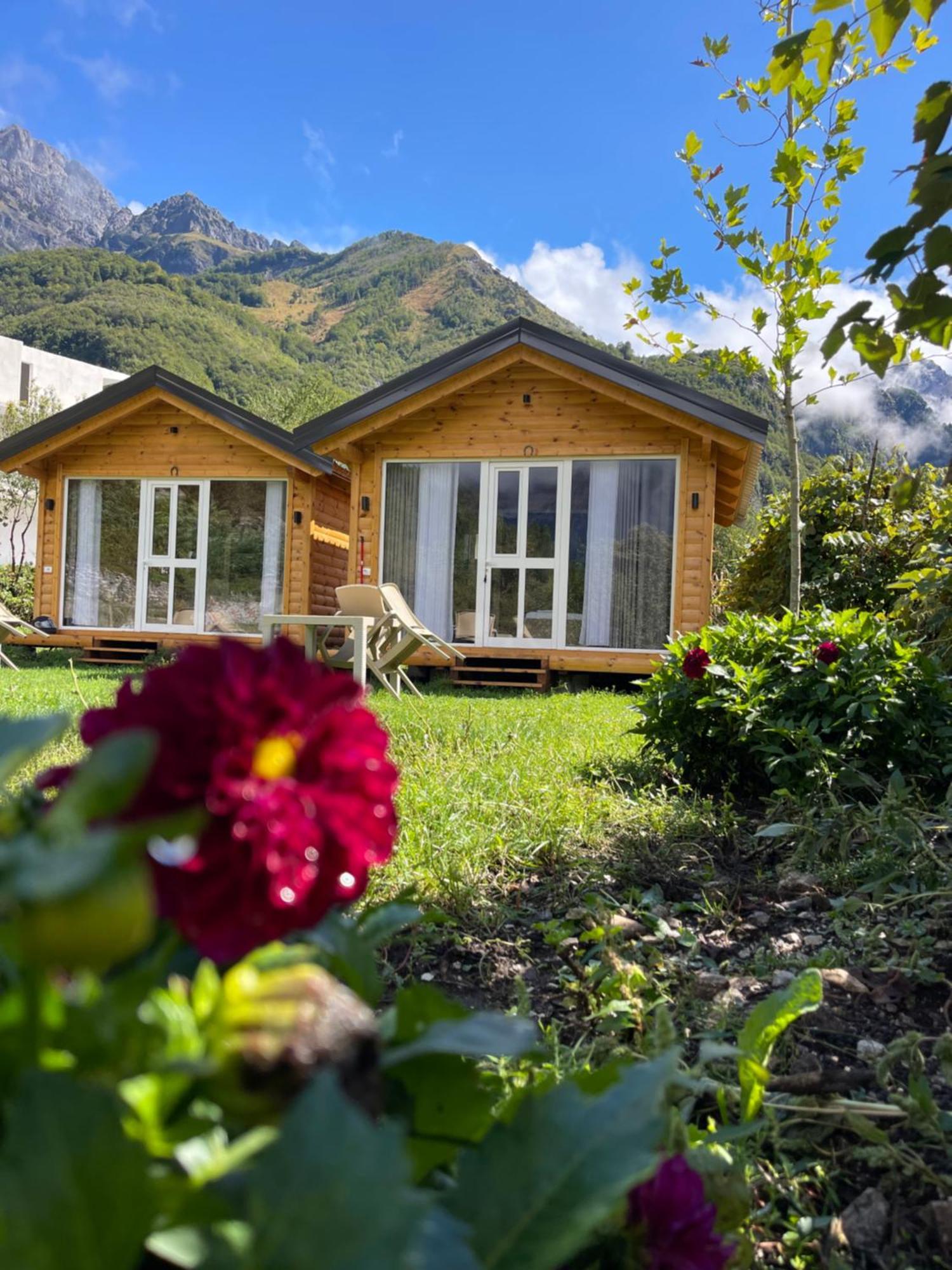 Thethi Mountain Villas Экстерьер фото